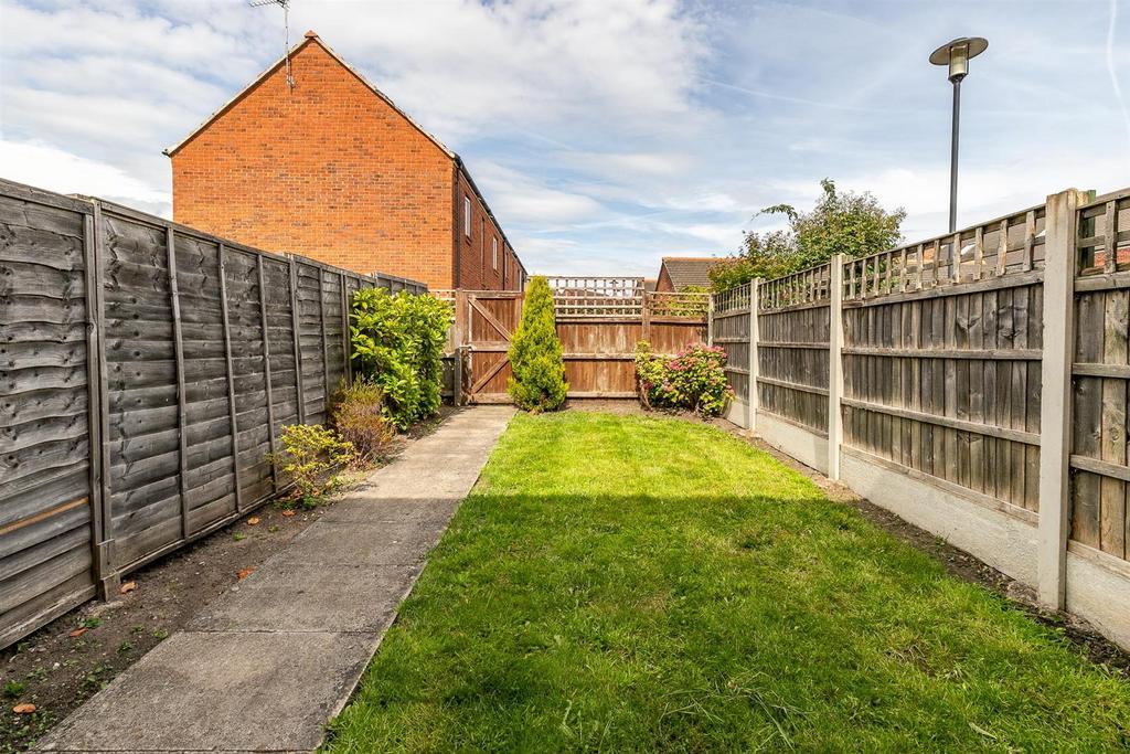 Parkgate Road, West Timperley, Altrincham 2 bed terraced house for sale