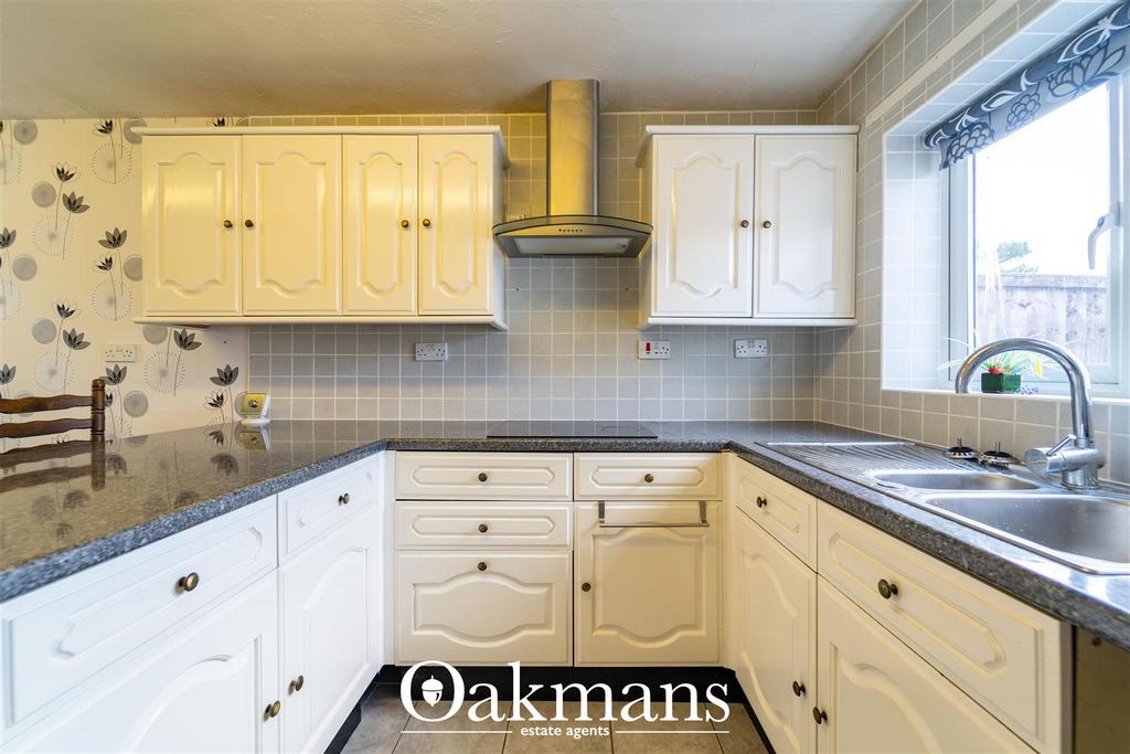The Walmers Walk, Birmingham B31 3 bed house £190,000