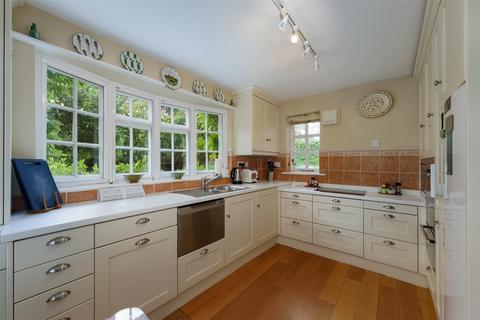 Crossways Honiley Road, Beausale, Warwick, CV35 7NX