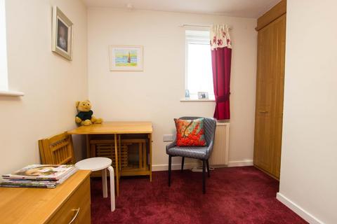 5 Bowling Green Close, Darwen, BB3 2QZ