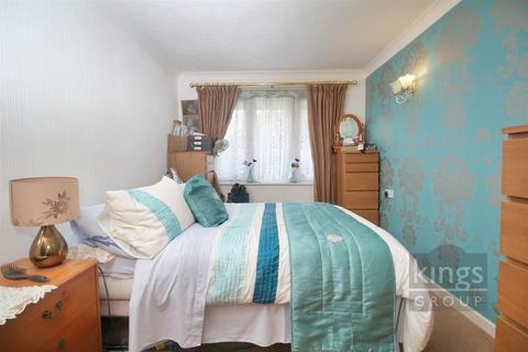 1 bedroom retirement property for sale - Turners Hill, Waltham Cross