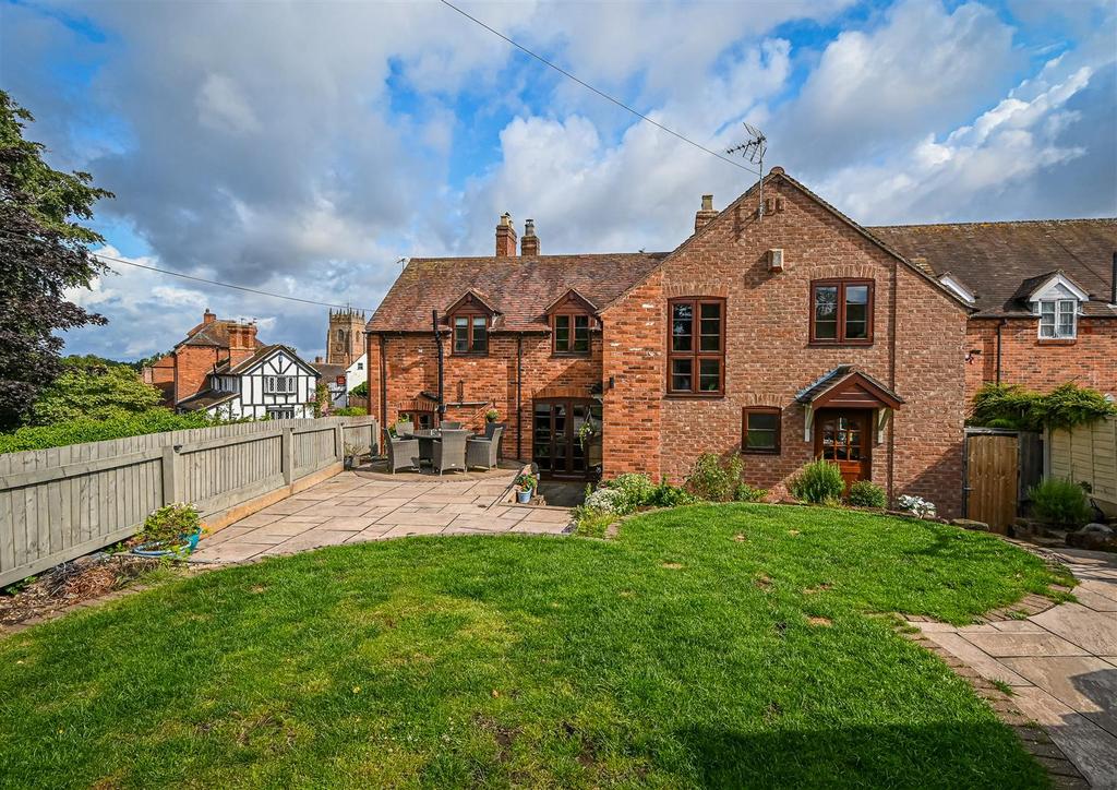 The Hideaway, 13 High Street, Claverley 4 bed semidetached house for