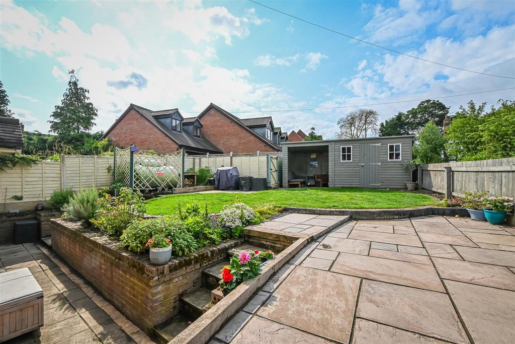 The Hideaway, 13 High Street, Claverley 4 bed semidetached house for
