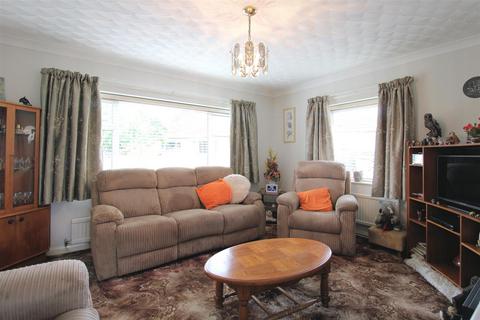 12 Common Close, West Winch, King's Lynn, PE33 0LB
