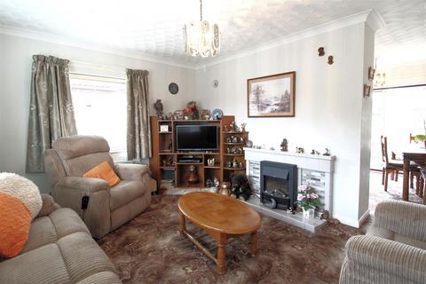 12 Common Close, West Winch, King's Lynn, PE33 0LB