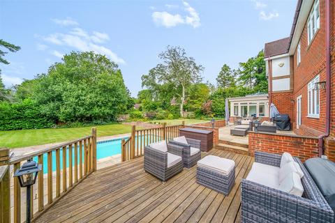 Doyle House Derby Road, Haslemere, GU27 1BP
