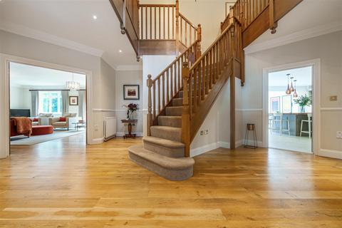 Doyle House Derby Road, Haslemere, GU27 1BP