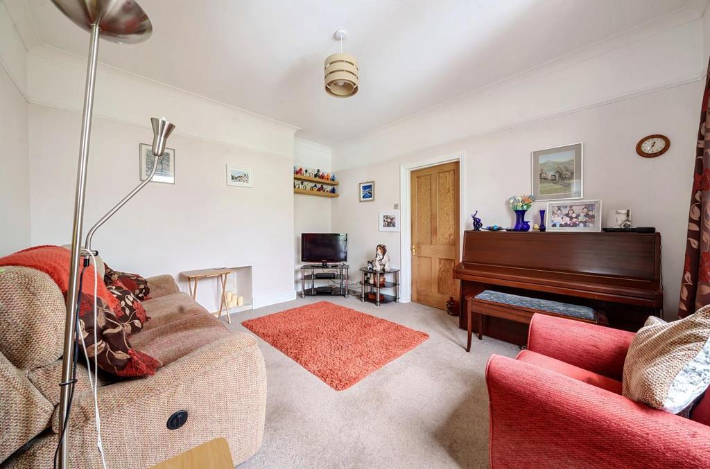 Five Roads, Llanelli 3 bed detached bungalow for sale £280,000