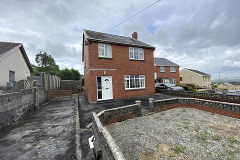 74 Heol Llanelli, Trimsaran, Kidwelly, SA17 4AG
