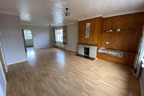 74 Heol Llanelli, Trimsaran, Kidwelly, SA17 4AG