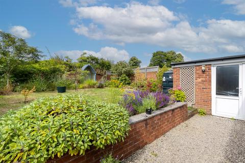 2 bedroom detached bungalow for sale, Telford Way, Audlem, Crewe