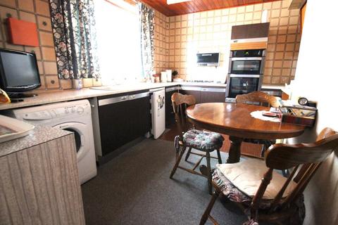 58 Boxgrove Road, London, SE2 9JY