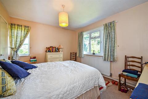 2 Augustus Walk, Andover, SP10 5JS