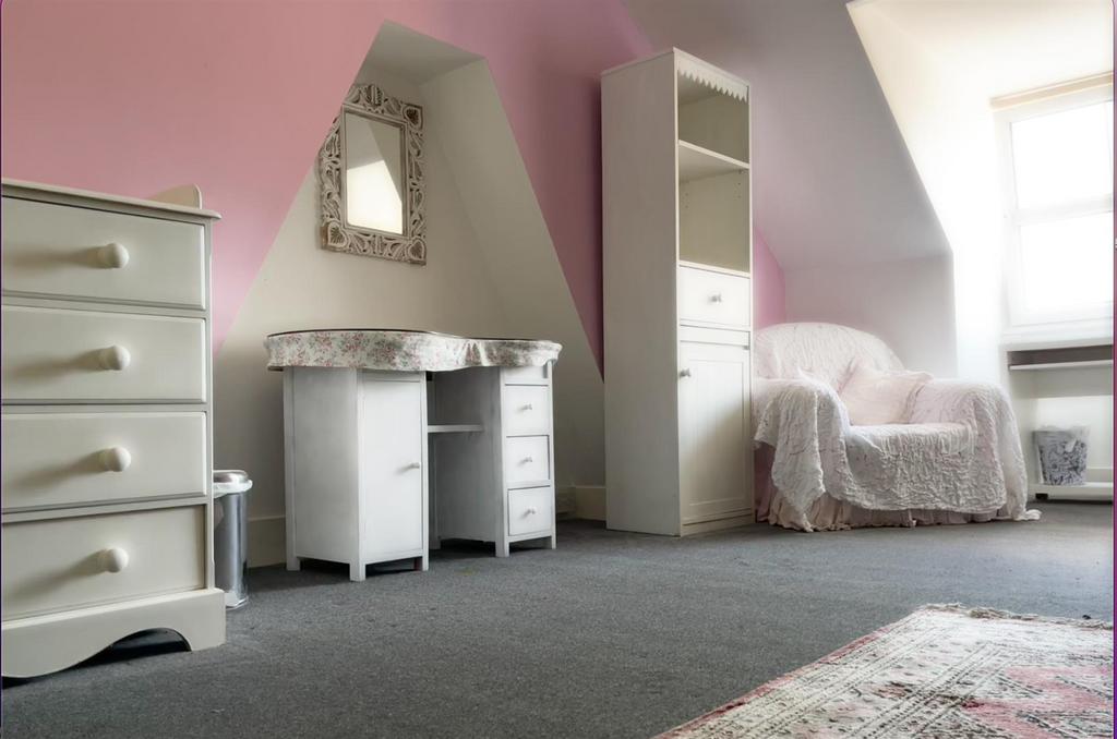 Room new.jpg