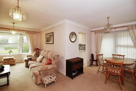 11 Brooksby Grove, Dorridge, Solihull, B93 8BW