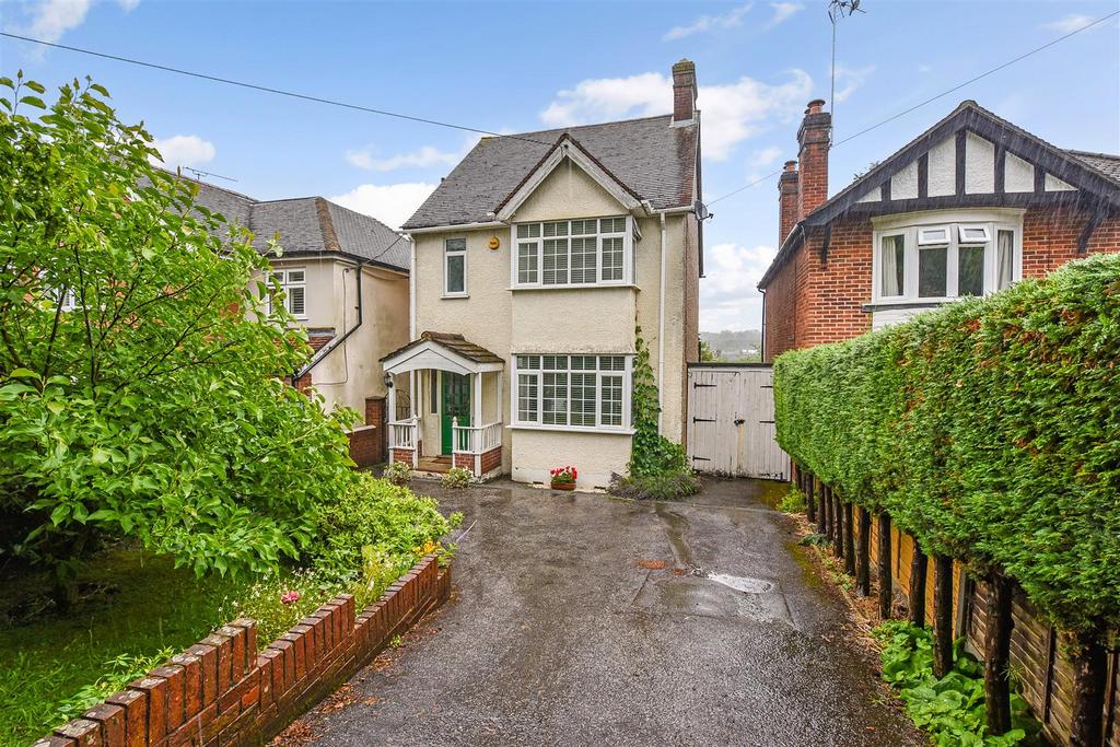 Way, Andover 3 bed detached house for sale £495,000