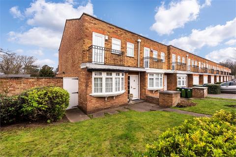 26 Gainsborough Square, Bexleyheath, DA6 8BU