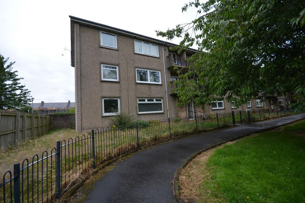 Broomlands Drive, Irvine, KA12 2 bed ground floor flat £45,000