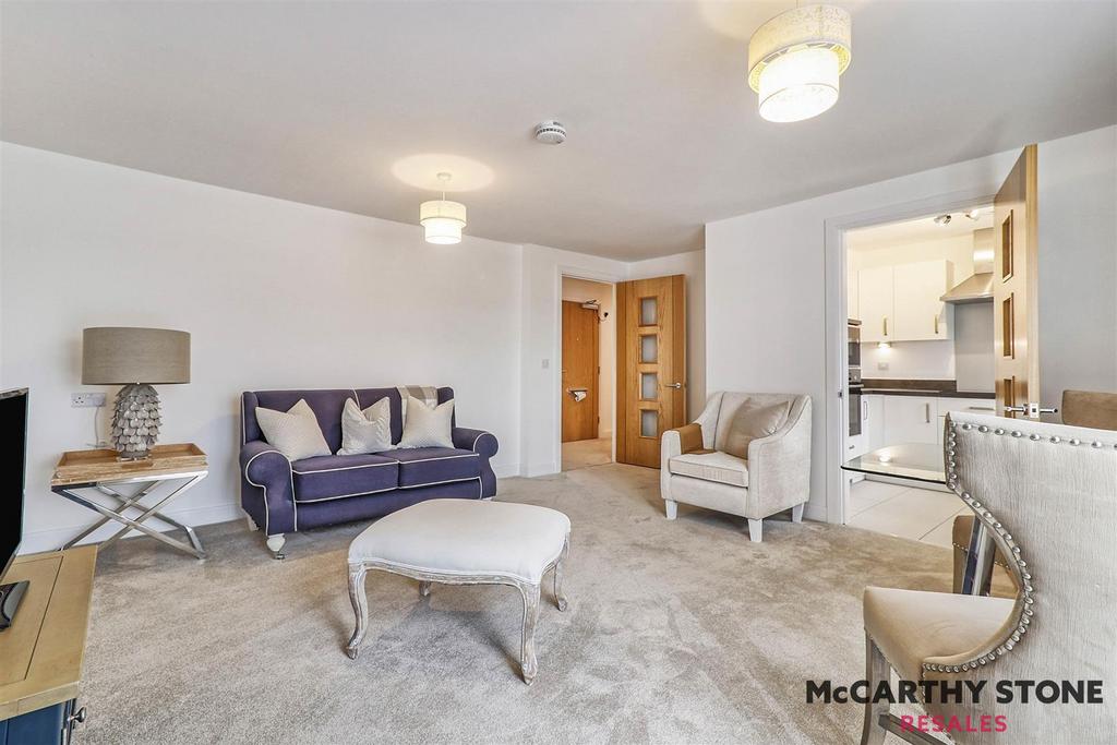  mg 2456 7 8 easyhdr-interior3.jpg