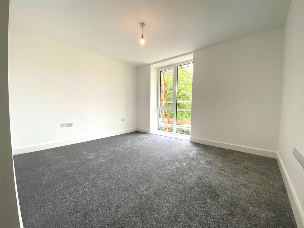 Bedroom 1 Plot 6.jpg
