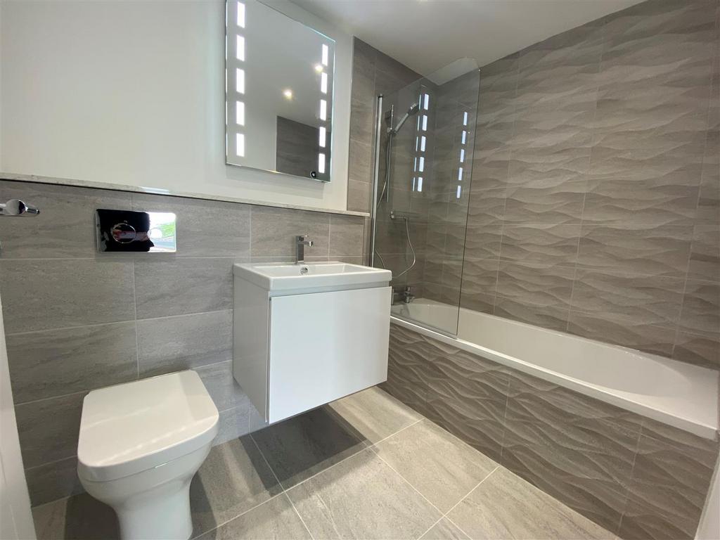 Typical Bathroom .jpg