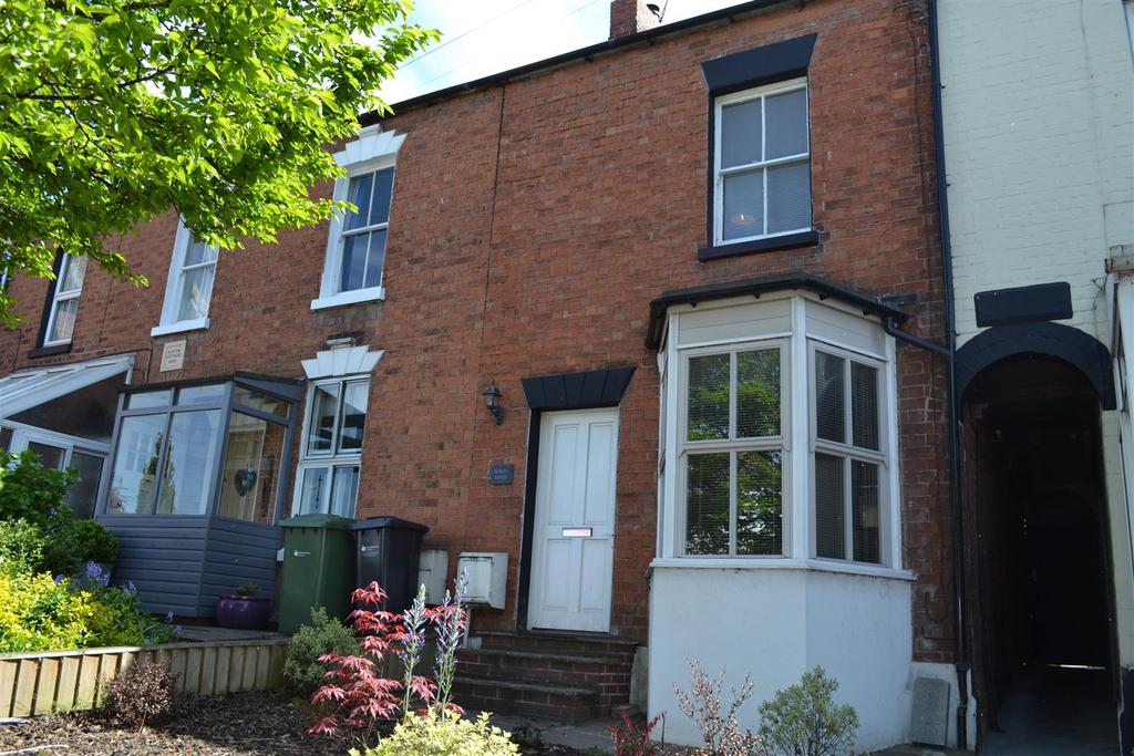 Bargates, Leominster 3 bed townhouse for sale £220,000