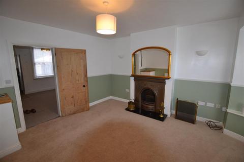 97 Bargates, Leominster, HR6 8QS