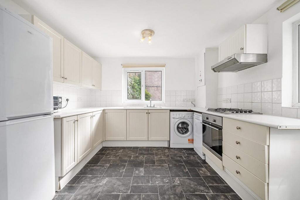Kitchen.JPG