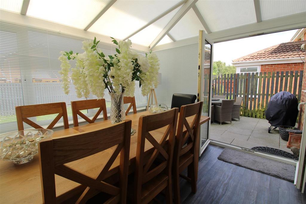 Woolsington Drive, Middleton St. 4 bed detached house for sale £269,000