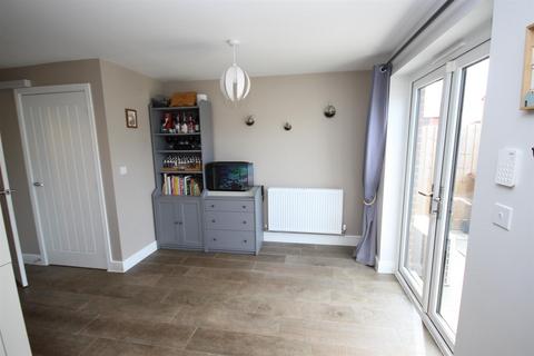 8 Fortibus Road, Exeter, EX2 7SU