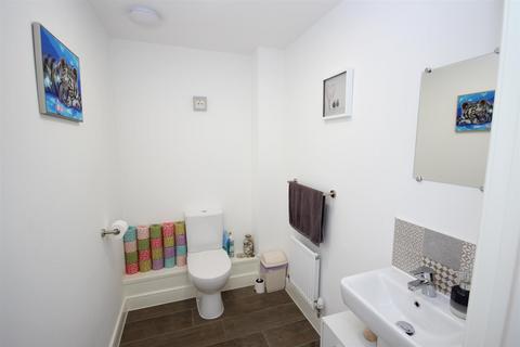 8 Fortibus Road, Exeter, EX2 7SU