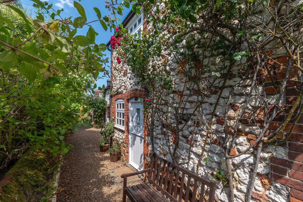 Westgate, HolmenexttheSea, PE36 1 bed terraced house for sale £230,000