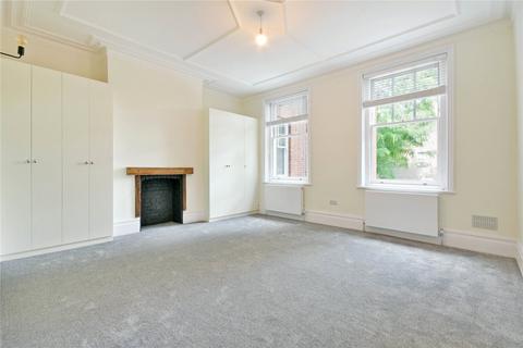 3 bedroom flat to rent, Callcott Road, Kilburn, London, NW6