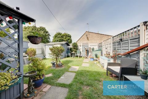 41 Beambridge Place, Basildon, SS13 3LN