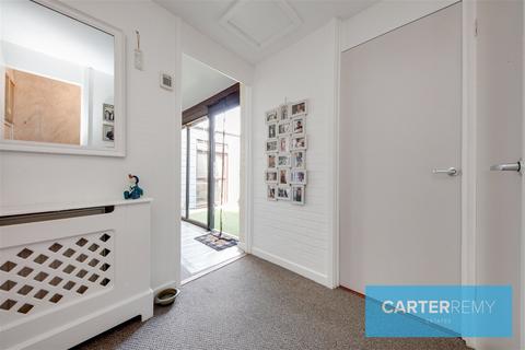 41 Beambridge Place, Basildon, SS13 3LN