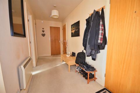 2 bedroom flat for sale - 14 Station Road, Kettering, NN15