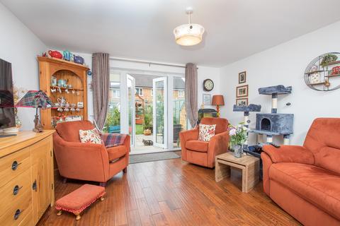 21 Arden Close, Corby, NN18 8FY
