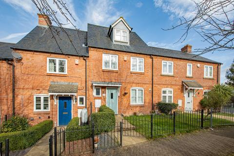 3 bedroom terraced house for sale - Hawthorn Avenue, Mawsley, NN14