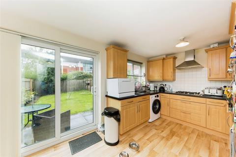 3 bedroom townhouse for sale, Bateman Close, Crewe, Cheshire, CW1