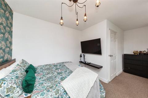 72 Bateman Close, Crewe, CW1 3DQ