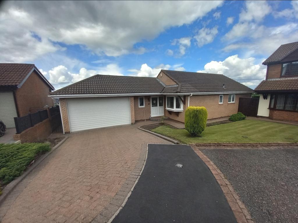 Priors Path, Ferryhill, County... 3 bed detached bungalow £250,000