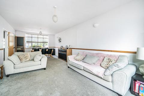 30 Wimborne Way, Beckenham, BR3 4DJ