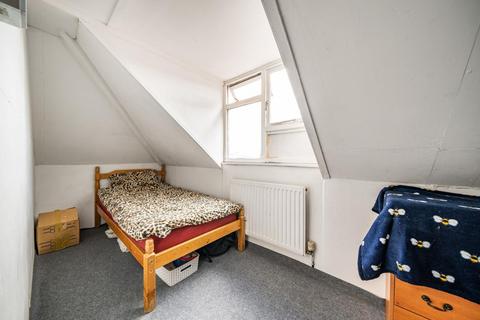 30 Wimborne Way, Beckenham, BR3 4DJ