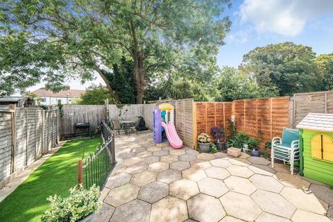 30 Wimborne Way, Beckenham, BR3 4DJ