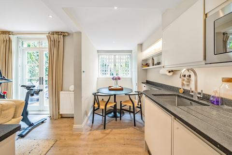 21a Aldridge Road Villas, London, W11 1BN
