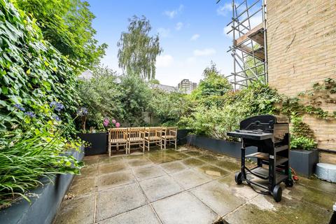 21a Aldridge Road Villas, London, W11 1BN