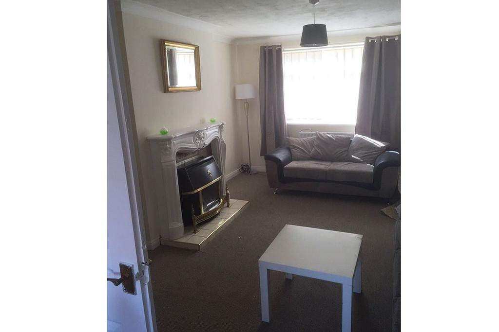 Saxon Green, Auckland... 3 bed terraced house £68,000