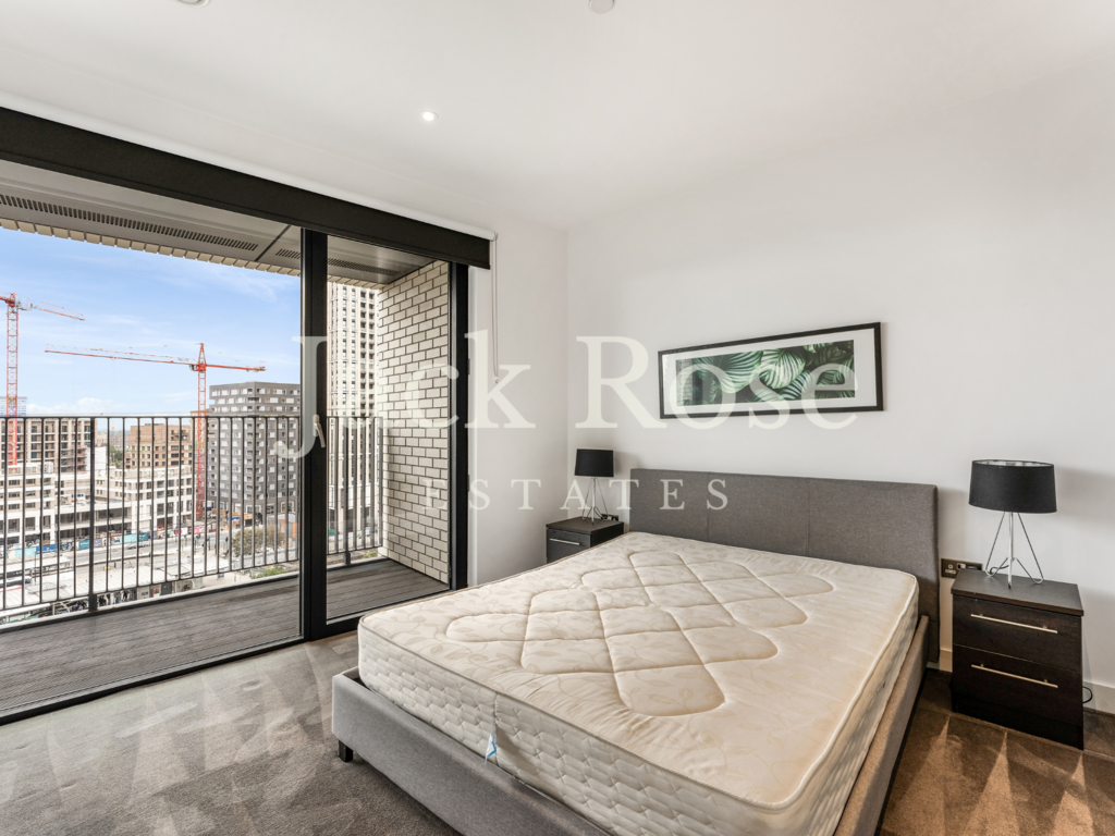 Bedroom JR