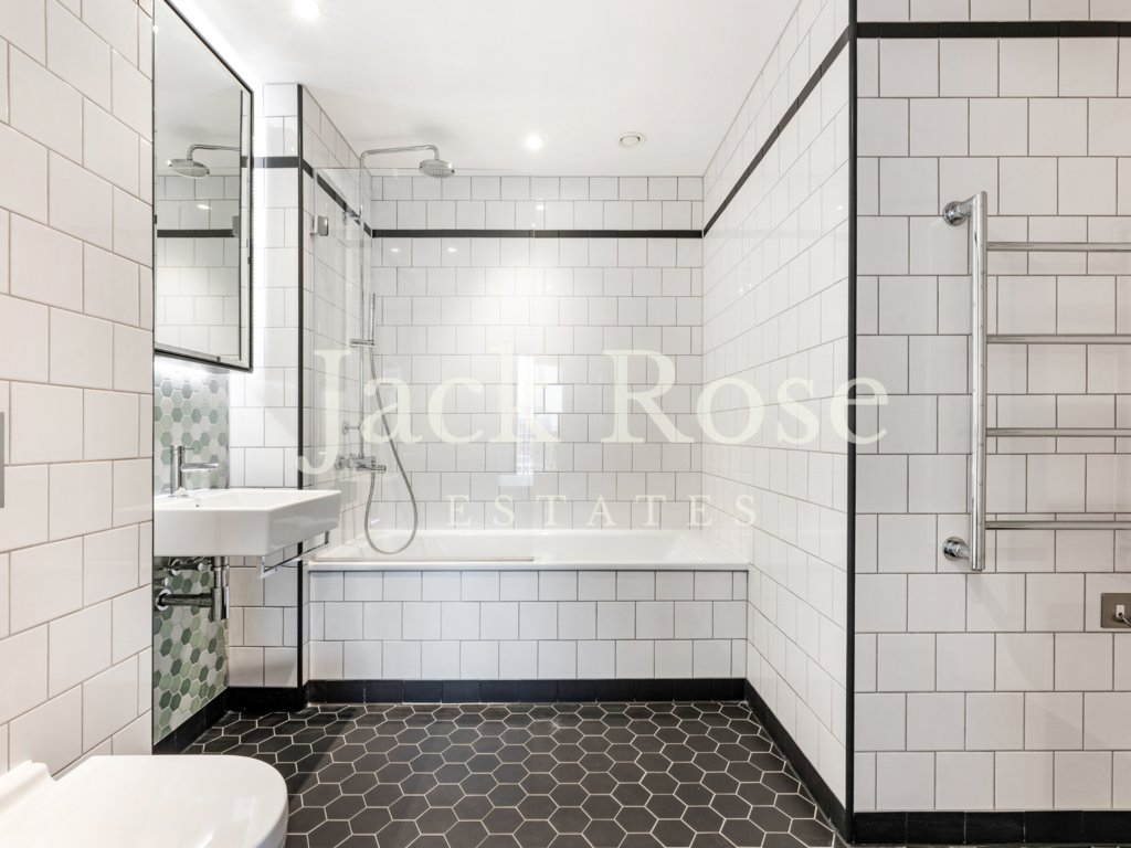 Bathroom JR