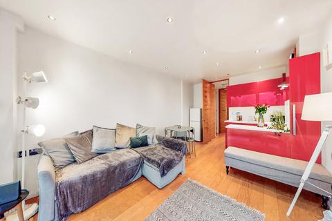 1 bedroom flat to rent, Tower Bridge Road, London SE1